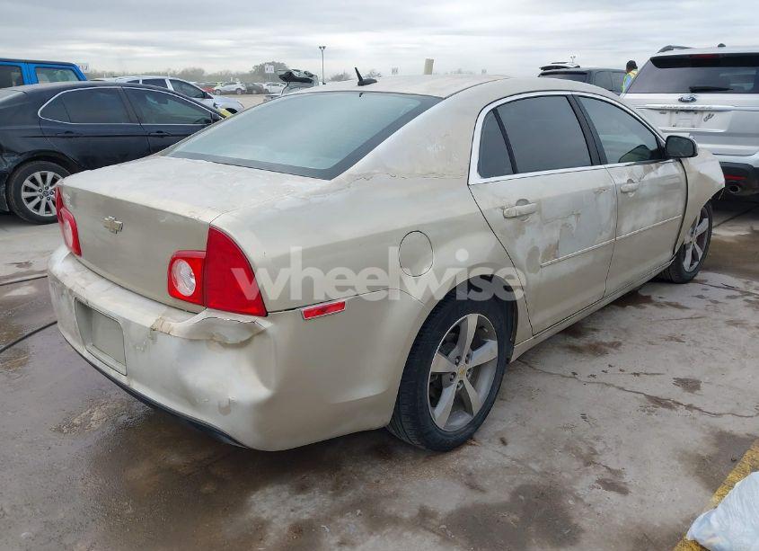 Photo 4 of 2011 Chevrolet Malibu 1LT (VIN 1G1ZC5E10BF356616)