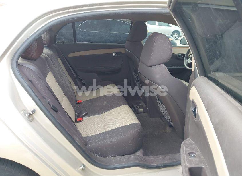 Photo 8 of 2011 Chevrolet Malibu 1LT (VIN 1G1ZC5E10BF356616)