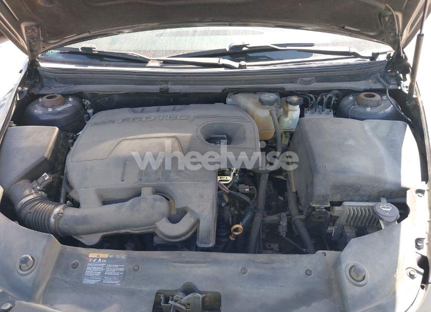 Photo 10 of 2011 Chevrolet Malibu 1LT (VIN 1G1ZC5E11BF110724)