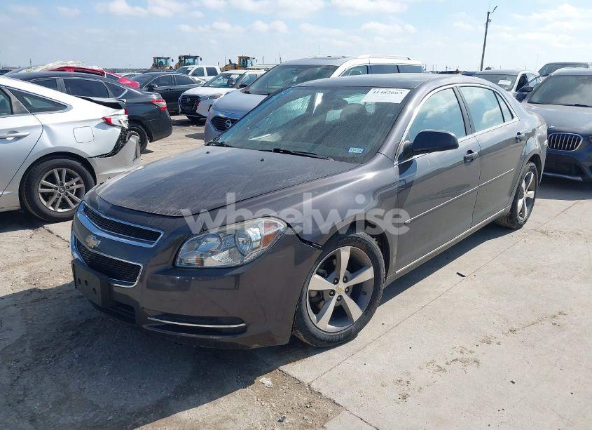 Photo 2 of 2011 Chevrolet Malibu 1LT (VIN 1G1ZC5E11BF110724)