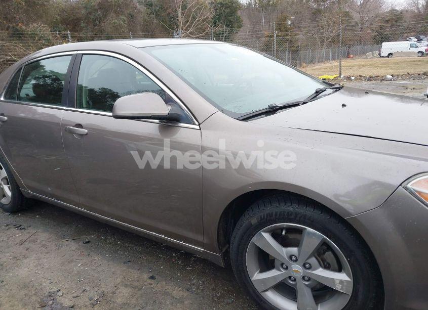 Photo 13 of 2011 Chevrolet Malibu 1LT (VIN 1G1ZC5E11BF184421)