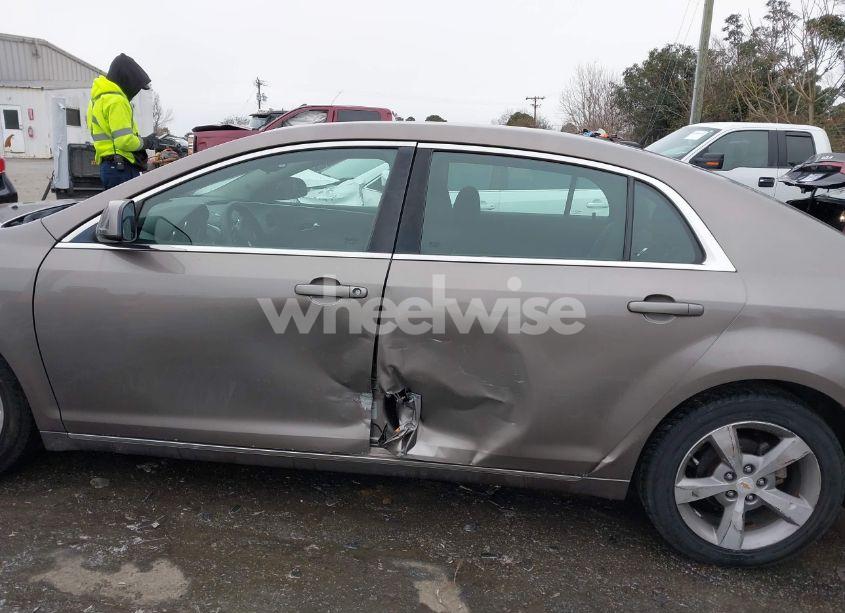Photo 14 of 2011 Chevrolet Malibu 1LT (VIN 1G1ZC5E11BF184421)