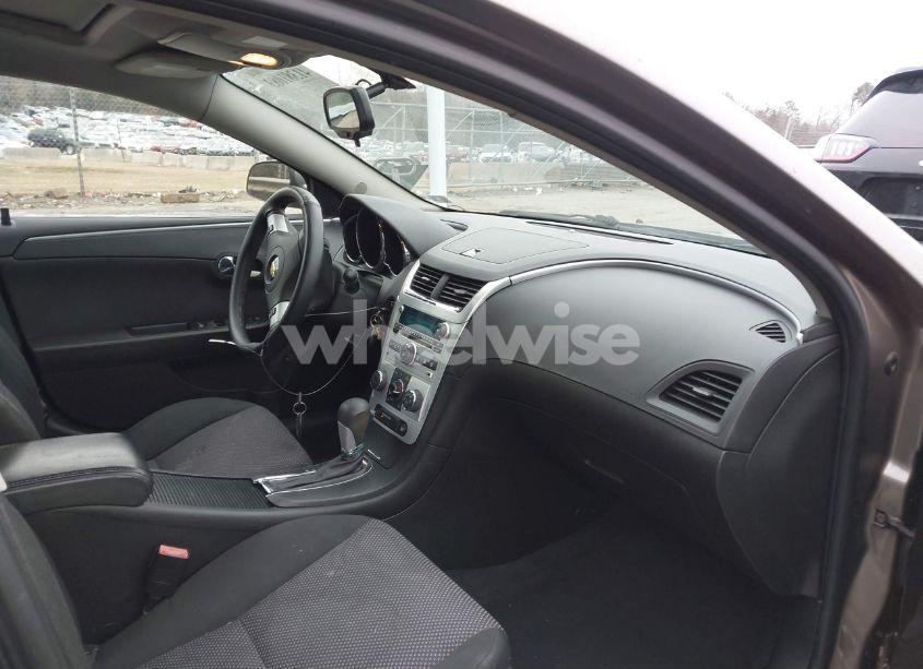 Photo 5 of 2011 Chevrolet Malibu 1LT (VIN 1G1ZC5E11BF184421)