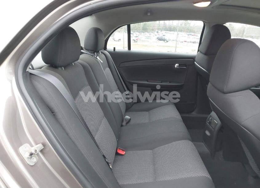 Photo 8 of 2011 Chevrolet Malibu 1LT (VIN 1G1ZC5E11BF184421)