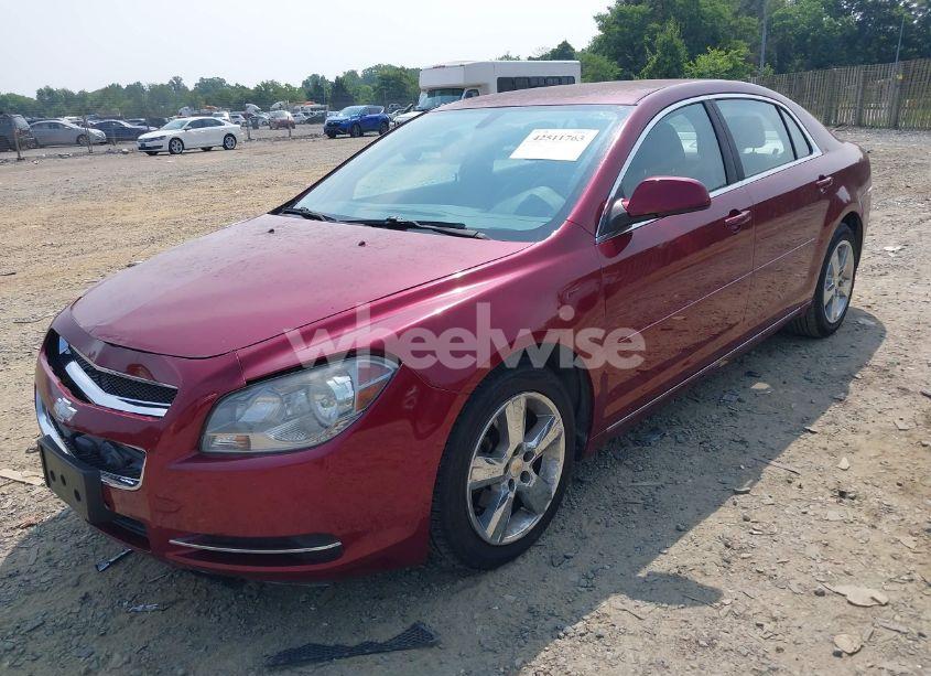 Photo 2 of 2011 Chevrolet Malibu 1LT (VIN 1G1ZC5E11BF225498)