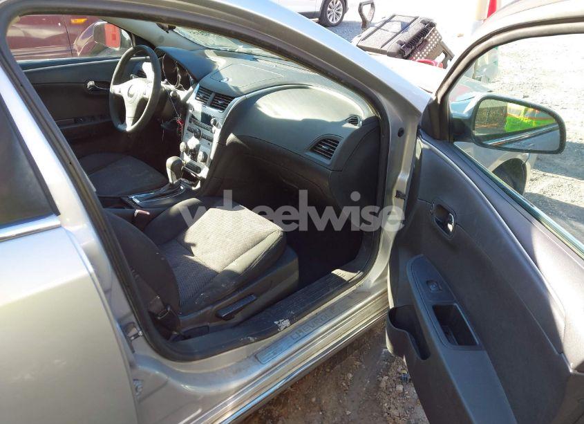 Photo 5 of 2011 Chevrolet Malibu 1LT (VIN 1G1ZC5E11BF267122)