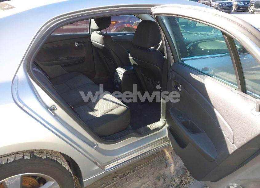 Photo 8 of 2011 Chevrolet Malibu 1LT (VIN 1G1ZC5E11BF267122)