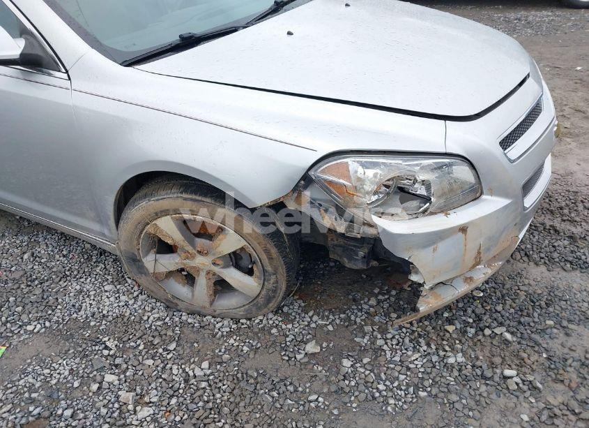 Photo 6 of 2011 Chevrolet Malibu 1LT (VIN 1G1ZC5E11BF305366)