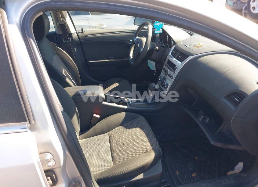 Photo 5 of 2011 Chevrolet Malibu 1LT (VIN 1G1ZC5E11BF392234)