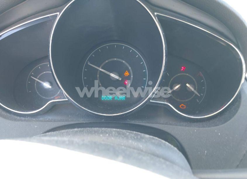 Photo 7 of 2011 Chevrolet Malibu 1LT (VIN 1G1ZC5E11BF392234)