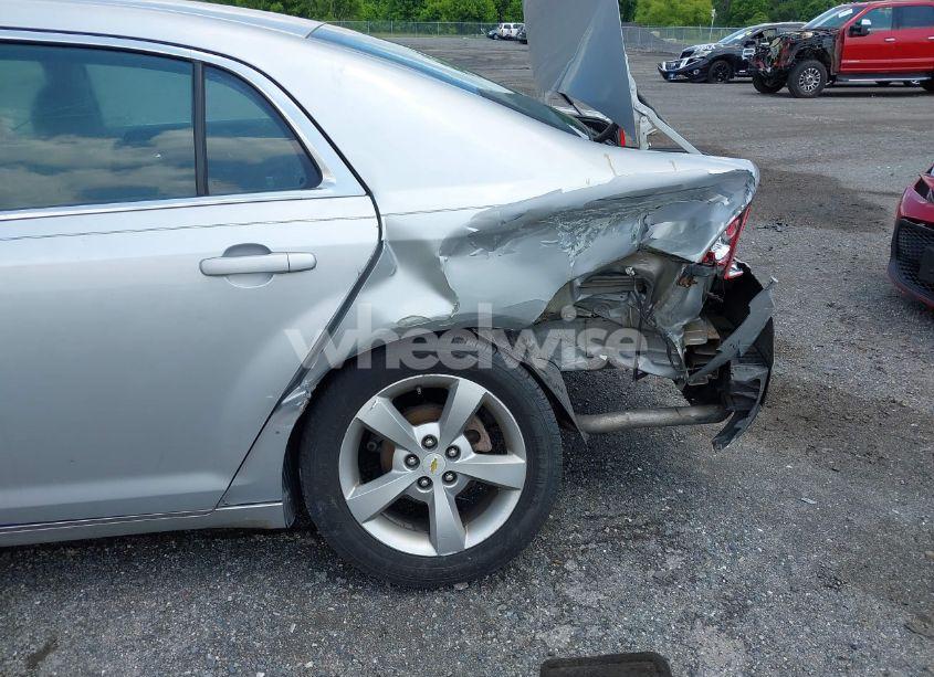 Photo 6 of 2011 Chevrolet Malibu 1LT (VIN 1G1ZC5E11BF395389)