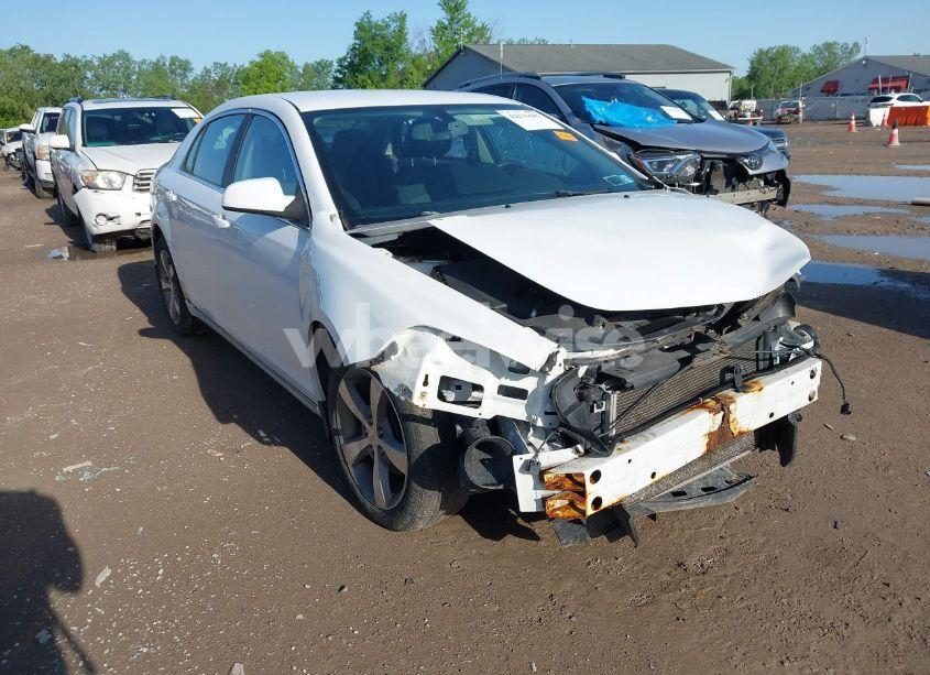 2011 Chevrolet Malibu 1LT (VIN 1G1ZC5E12BF117570) main photo