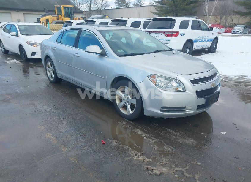 2011 Chevrolet Malibu 1LT (VIN 1G1ZC5E12BF126835) main photo