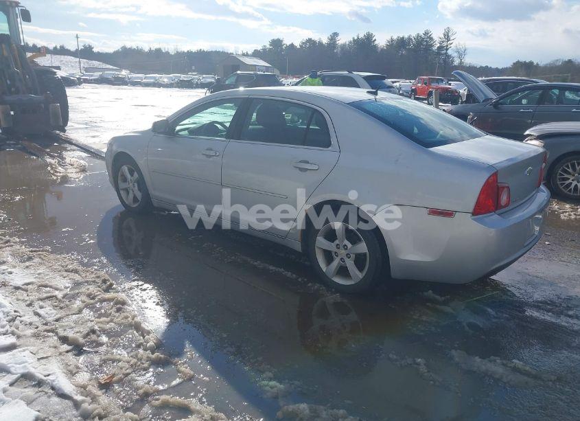 Photo 3 of 2011 Chevrolet Malibu 1LT (VIN 1G1ZC5E12BF126835)