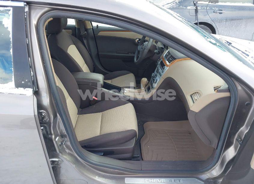 Photo 5 of 2011 Chevrolet Malibu 1LT (VIN 1G1ZC5E12BF221847)