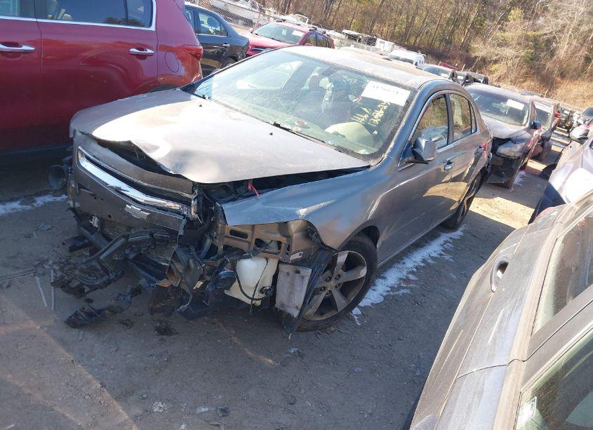 Photo 2 of 2011 Chevrolet Malibu 1LT (VIN 1G1ZC5E12BF292109)