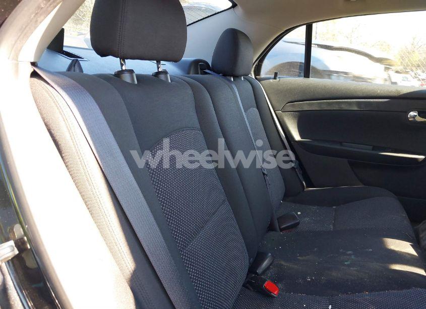 Photo 8 of 2011 Chevrolet Malibu 1LT (VIN 1G1ZC5E12BF302931)