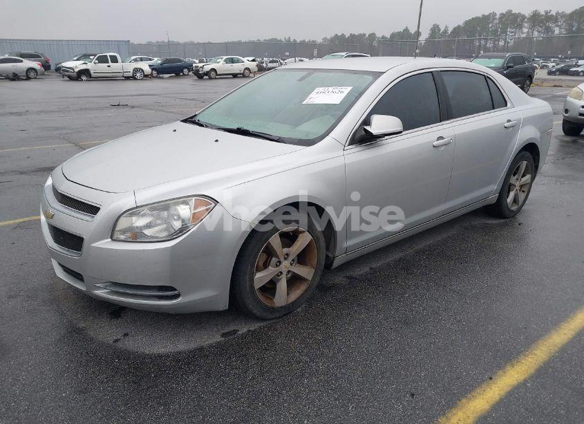 Photo 2 of 2011 Chevrolet Malibu 1LT (VIN 1G1ZC5E13BF177678)