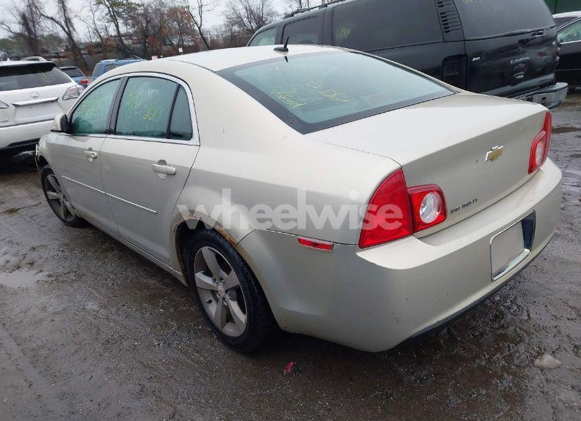 Photo 3 of 2011 Chevrolet Malibu 1LT (VIN 1G1ZC5E13BF218777)