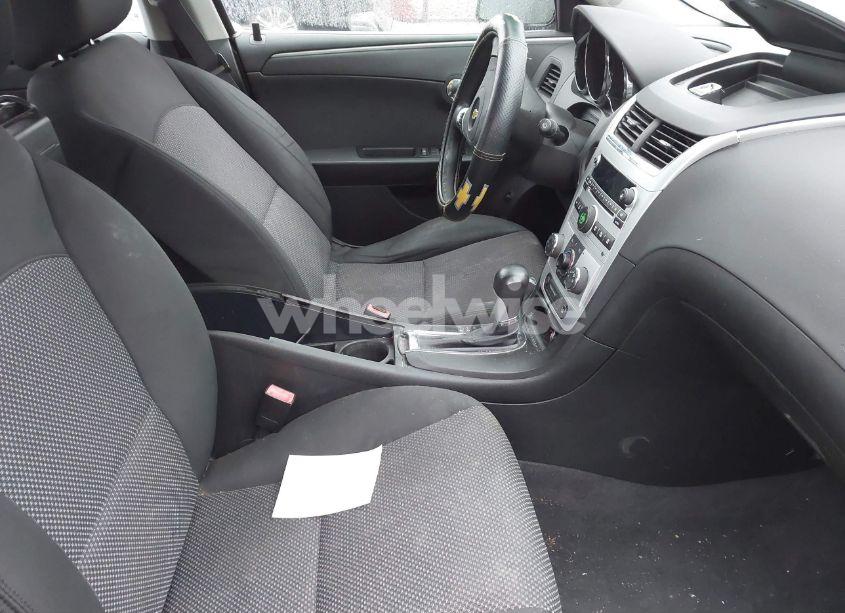 Photo 5 of 2011 Chevrolet Malibu 1LT (VIN 1G1ZC5E13BF218777)