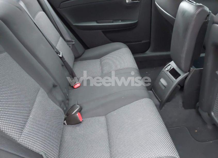 Photo 8 of 2011 Chevrolet Malibu 1LT (VIN 1G1ZC5E13BF218777)