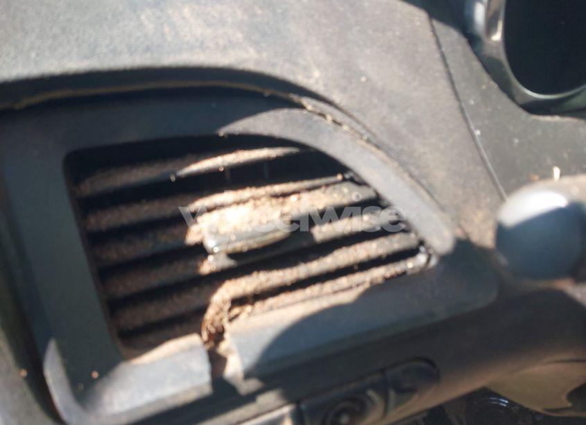 Photo 12 of 2011 Chevrolet Malibu 1LT (VIN 1G1ZC5E14BF183151)