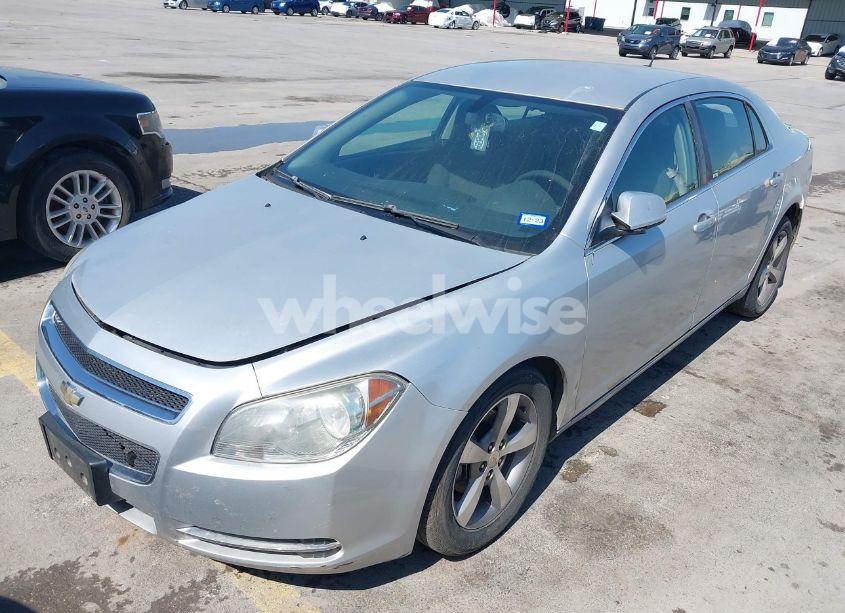 Photo 2 of 2011 Chevrolet Malibu 1LT (VIN 1G1ZC5E14BF192741)