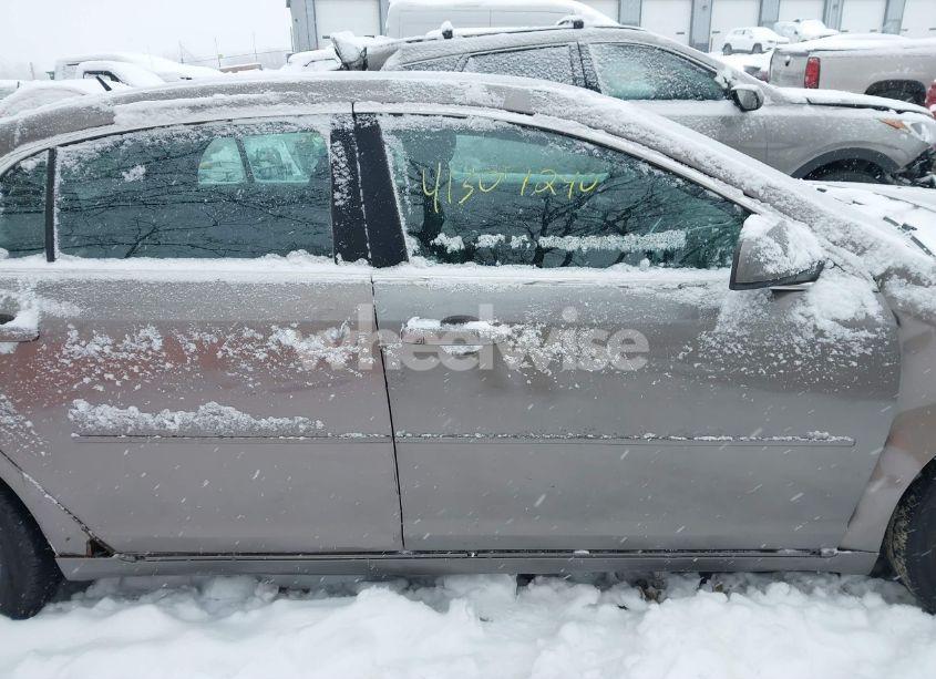 Photo 13 of 2011 Chevrolet Malibu 1LT (VIN 1G1ZC5E14BF262593)