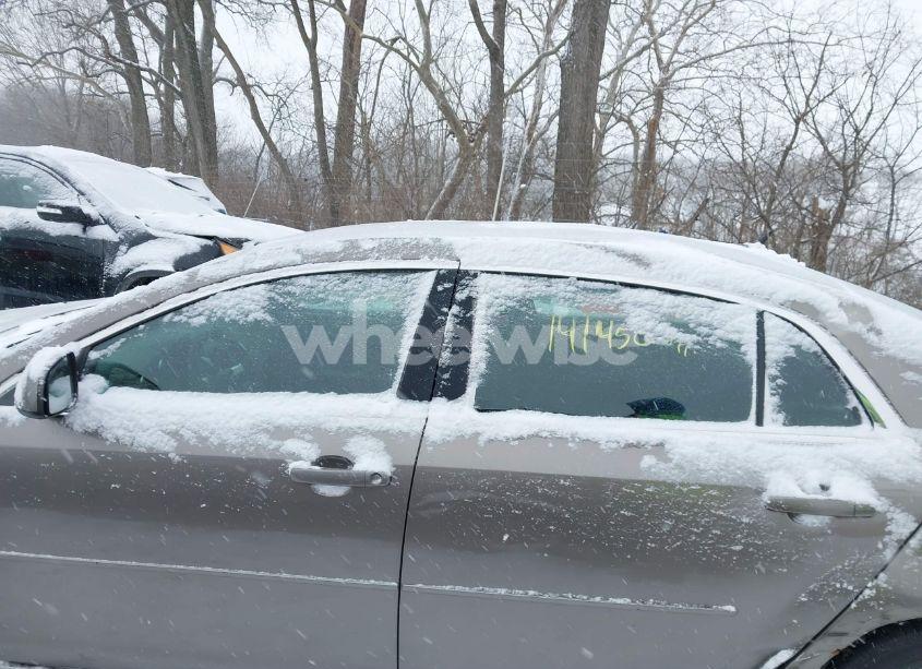 Photo 14 of 2011 Chevrolet Malibu 1LT (VIN 1G1ZC5E14BF262593)