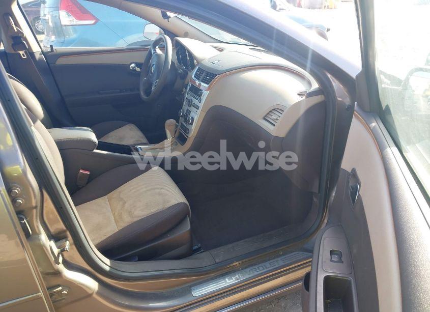 Photo 5 of 2011 Chevrolet Malibu 1LT (VIN 1G1ZC5E14BF344114)