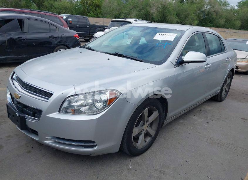 Photo 2 of 2011 Chevrolet Malibu 1LT (VIN 1G1ZC5E14BF350110)