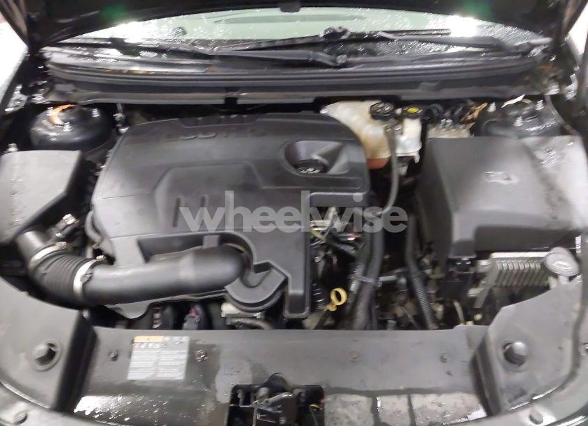 Photo 10 of 2011 Chevrolet Malibu 1LT (VIN 1G1ZC5E15BF109365)