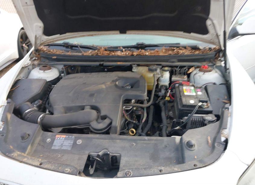 Photo 10 of 2011 Chevrolet Malibu 1LT (VIN 1G1ZC5E15BF129003)