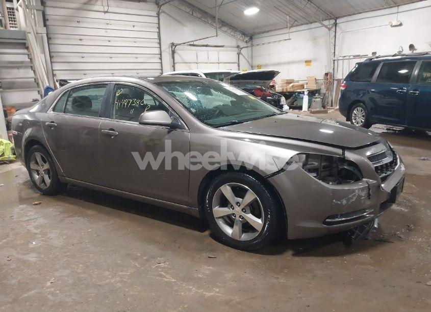 2011 Chevrolet Malibu 1LT (VIN 1G1ZC5E15BF145363) main photo