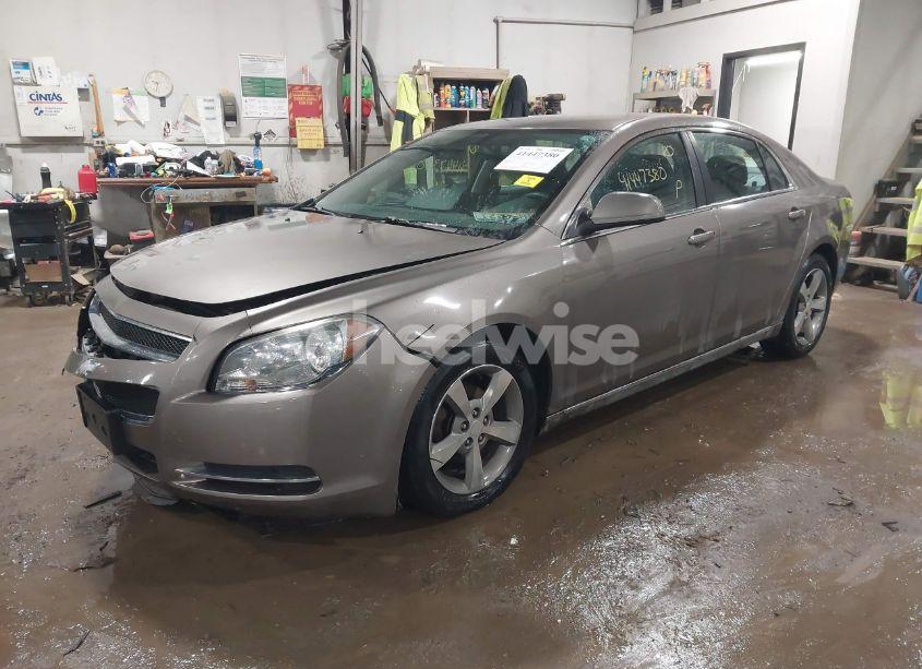 Photo 2 of 2011 Chevrolet Malibu 1LT (VIN 1G1ZC5E15BF145363)