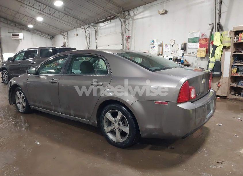 Photo 3 of 2011 Chevrolet Malibu 1LT (VIN 1G1ZC5E15BF145363)