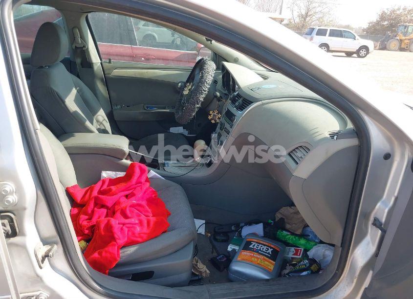 Photo 5 of 2011 Chevrolet Malibu 1LT (VIN 1G1ZC5E15BF171980)