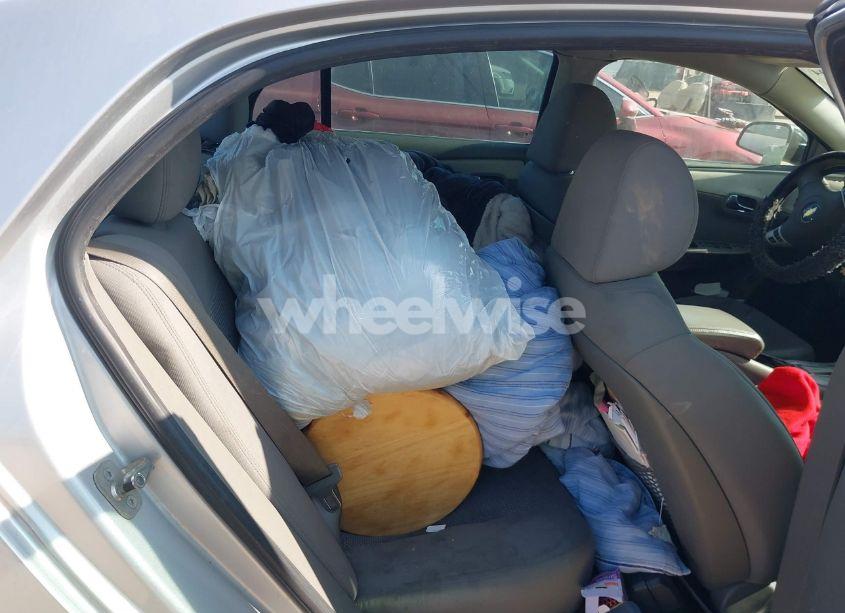 Photo 8 of 2011 Chevrolet Malibu 1LT (VIN 1G1ZC5E15BF171980)