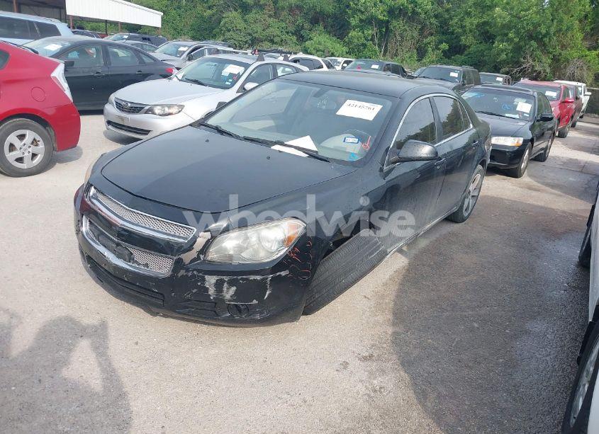 Photo 2 of 2011 Chevrolet Malibu 1LT (VIN 1G1ZC5E15BF173969)