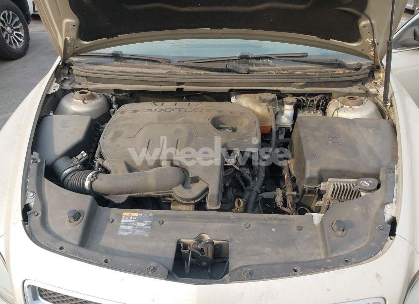 Photo 10 of 2011 Chevrolet Malibu 1LT (VIN 1G1ZC5E15BF241817)