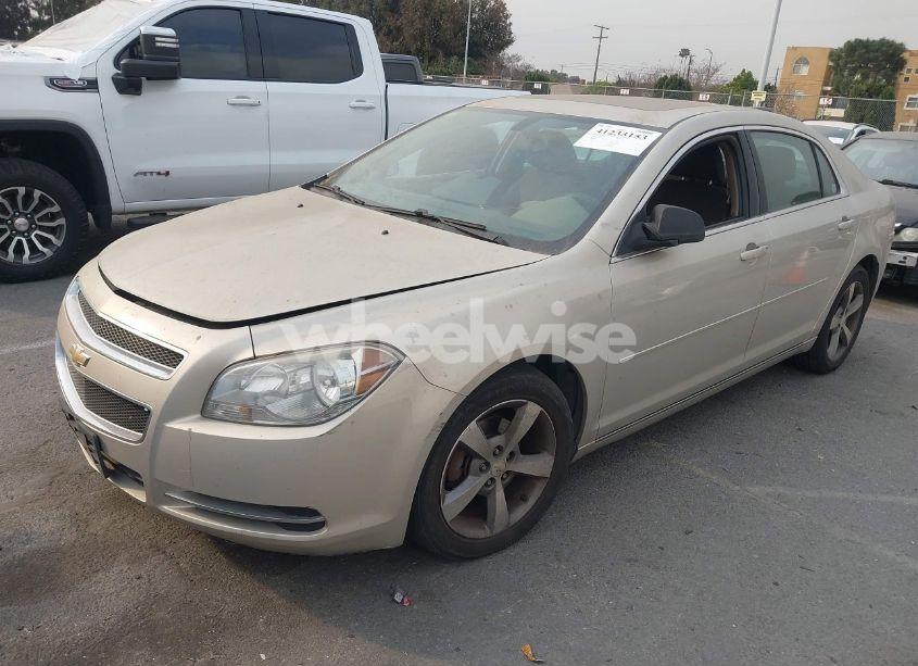 Photo 2 of 2011 Chevrolet Malibu 1LT (VIN 1G1ZC5E15BF241817)
