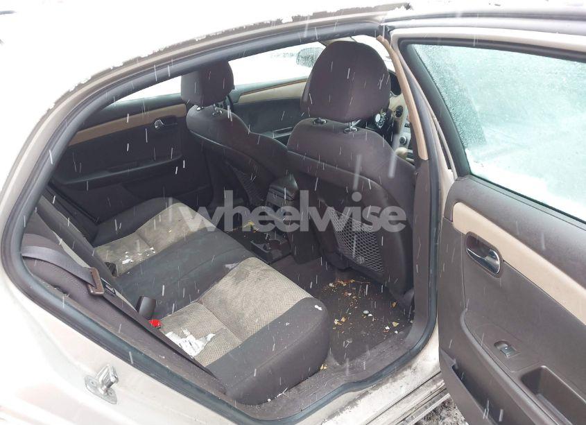 Photo 8 of 2011 Chevrolet Malibu 1LT (VIN 1G1ZC5E15BF263414)