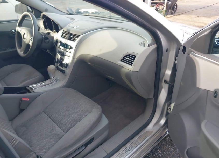 Photo 5 of 2011 Chevrolet Malibu 1LT (VIN 1G1ZC5E15BF311459)