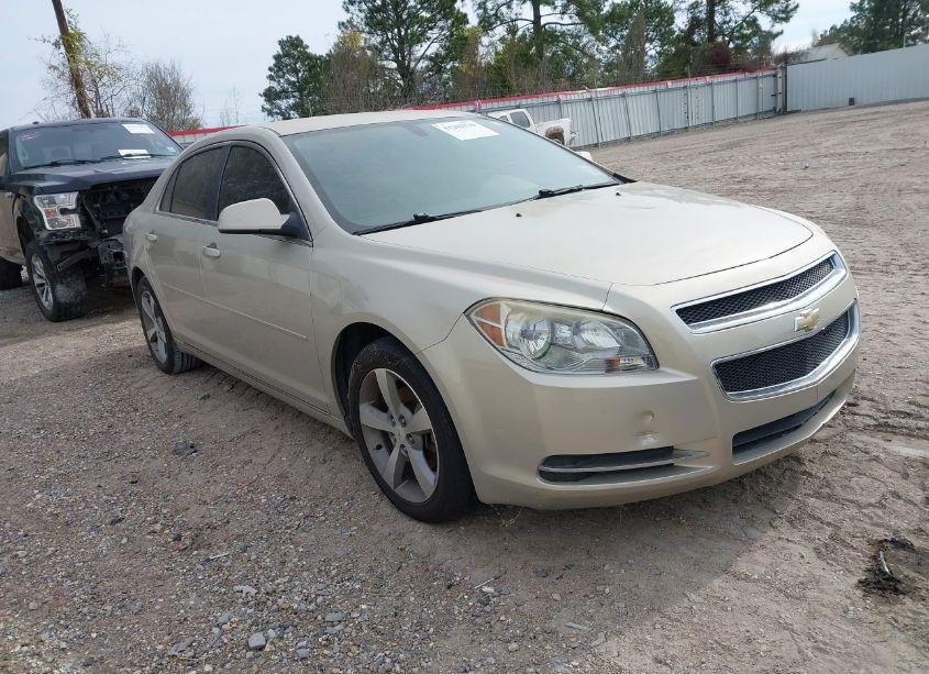 2011 Chevrolet Malibu 1LT (VIN 1G1ZC5E15BF327841) main photo
