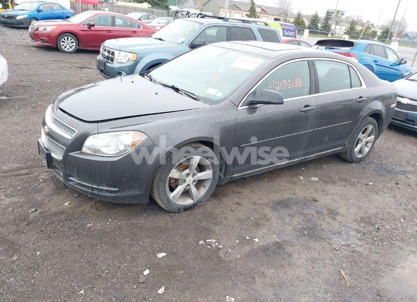Photo 2 of 2011 Chevrolet Malibu 1LT (VIN 1G1ZC5E15BF336300)