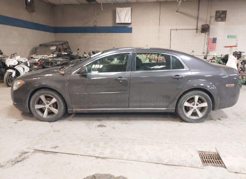 Photo 12 of 2011 Chevrolet Malibu 1LT (VIN 1G1ZC5E16BF153620)
