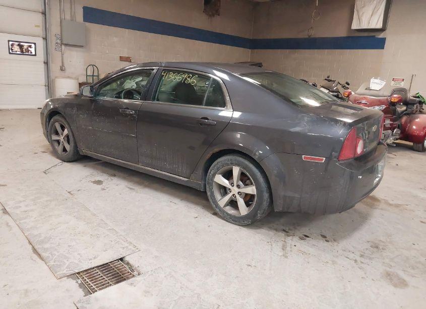 Photo 3 of 2011 Chevrolet Malibu 1LT (VIN 1G1ZC5E16BF153620)