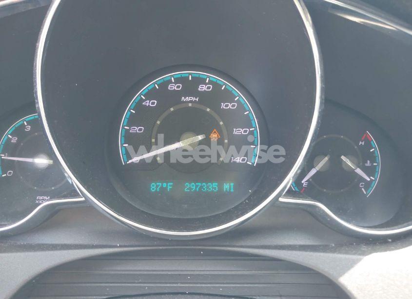 Photo 7 of 2011 Chevrolet Malibu 1LT (VIN 1G1ZC5E16BF210365)