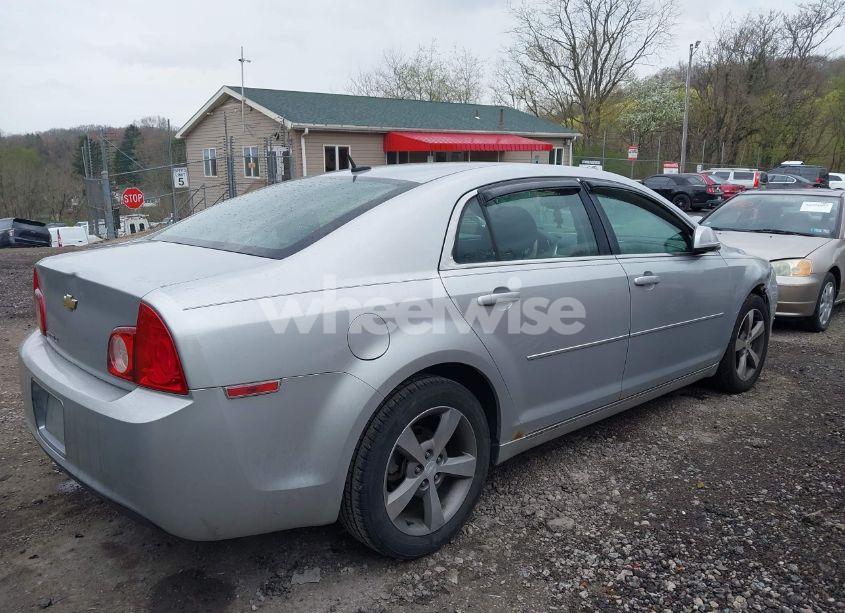 Photo 4 of 2011 Chevrolet Malibu 1LT (VIN 1G1ZC5E16BF216473)