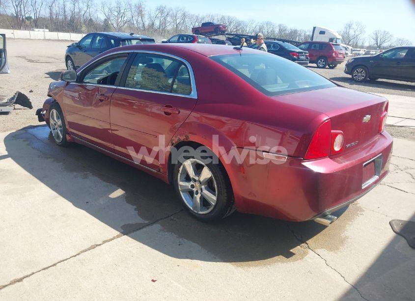Photo 3 of 2011 Chevrolet Malibu 1LT (VIN 1G1ZC5E16BF218952)